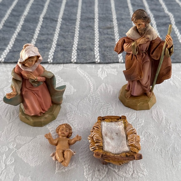 Vintage Fontanini nativity figurines - Picture 2 of 16